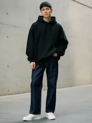 Minimalist Streetwear: 10-Piece Capsule Wardrobe for 5 Years