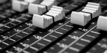 Sidechain Compression: The Underground Rap Producer's Secret Weapon - Cover Image